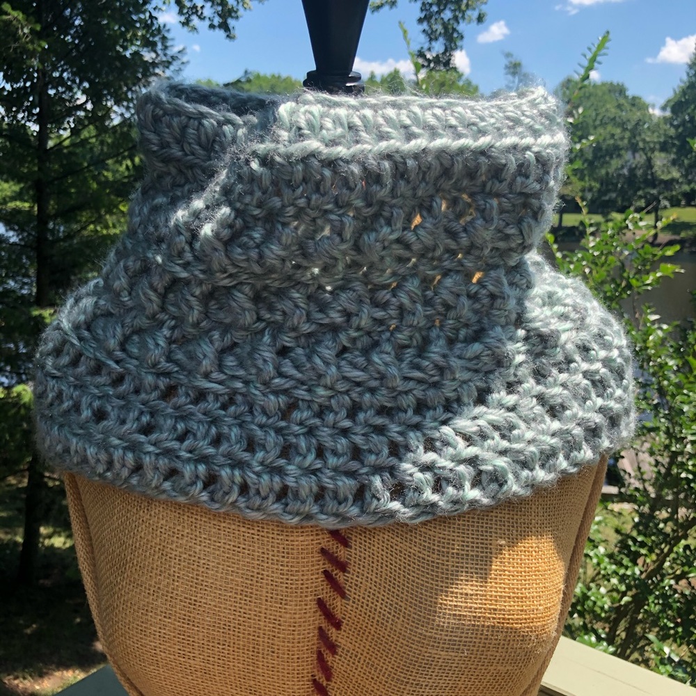 New Outlander inspired hand crocheted chunky cowl